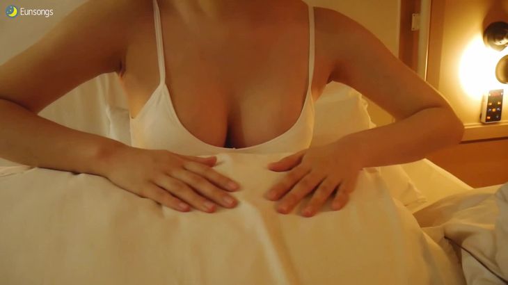 EUNSONGS ASMR视频在线播放 - 沉浸式床声助眠体验