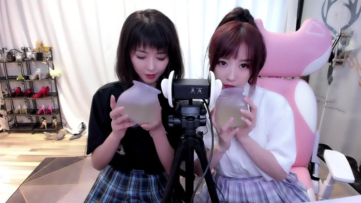 小女巫露娜ASMR视频在线播放：口腔音、舔耳助眠哄睡放松