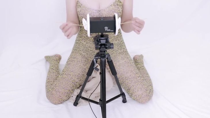 mimi ASMR芦荟胶耳朵按摩无人声助眠视频在线播放